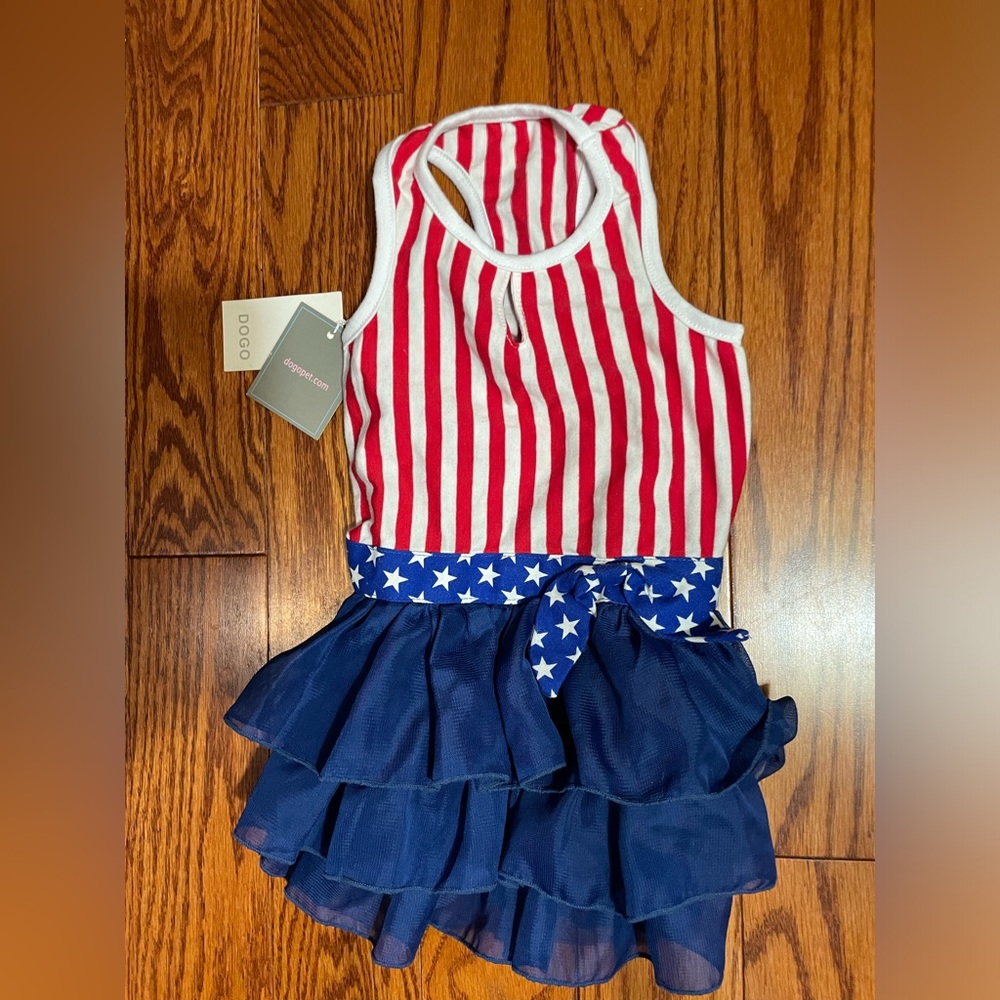 Dog dress or costume!. NWT